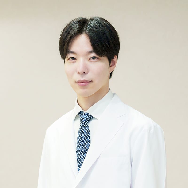 REVO CLINIC 院長。結城直哉医師